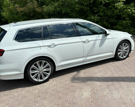 Белый Фольксваген Пассат, объемом двигателя 2 л и пробегом 212 тыс. км за 19500 $, фото 43 на Automoto.ua