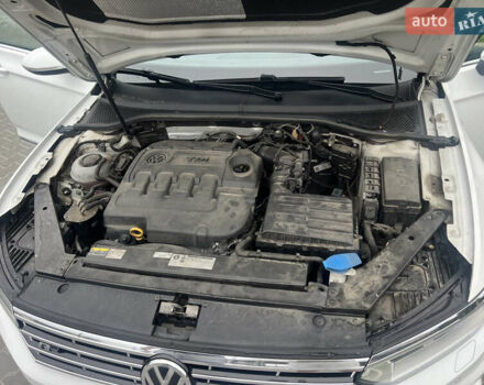 Білий Фольксваген Пассат, об'ємом двигуна 1.97 л та пробігом 260 тис. км за 20000 $, фото 11 на Automoto.ua