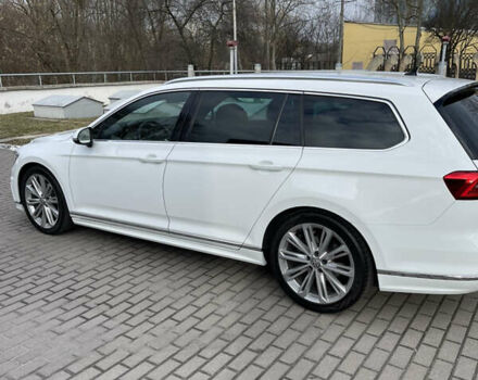 Белый Фольксваген Пассат, объемом двигателя 2 л и пробегом 212 тыс. км за 19500 $, фото 10 на Automoto.ua