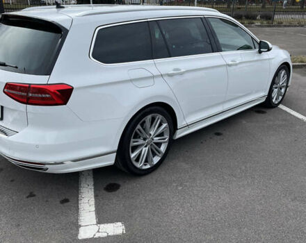 Белый Фольксваген Пассат, объемом двигателя 2 л и пробегом 212 тыс. км за 19500 $, фото 22 на Automoto.ua