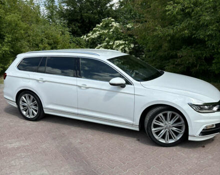 Белый Фольксваген Пассат, объемом двигателя 2 л и пробегом 212 тыс. км за 19500 $, фото 50 на Automoto.ua