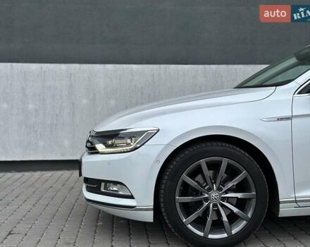 Білий Фольксваген Пассат, об'ємом двигуна 1.97 л та пробігом 239 тис. км за 19500 $, фото 28 на Automoto.ua