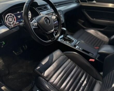 Белый Фольксваген Пассат, объемом двигателя 1.97 л и пробегом 232 тыс. км за 23000 $, фото 20 на Automoto.ua