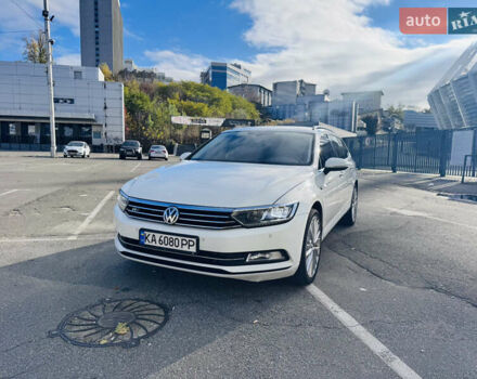 Белый Фольксваген Пассат, объемом двигателя 1.97 л и пробегом 275 тыс. км за 16499 $, фото 13 на Automoto.ua