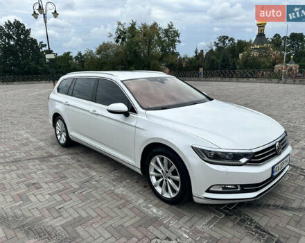 Белый Фольксваген Пассат, объемом двигателя 1.97 л и пробегом 180 тыс. км за 20500 $, фото 35 на Automoto.ua