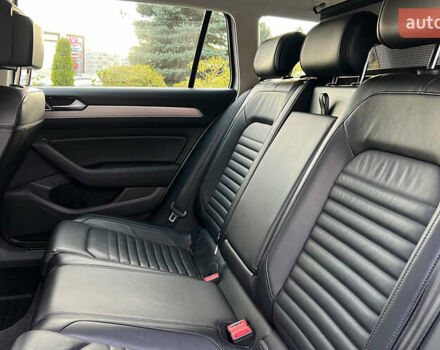 Белый Фольксваген Пассат, объемом двигателя 1.97 л и пробегом 205 тыс. км за 17500 $, фото 21 на Automoto.ua