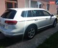 Белый Фольксваген Пассат, объемом двигателя 1.97 л и пробегом 170 тыс. км за 23000 $, фото 4 на Automoto.ua