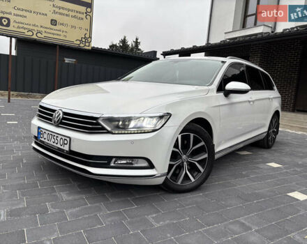 Белый Фольксваген Пассат, объемом двигателя 1.97 л и пробегом 268 тыс. км за 17890 $, фото 19 на Automoto.ua
