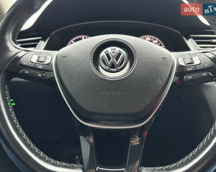 Белый Фольксваген Пассат, объемом двигателя 1.97 л и пробегом 268 тыс. км за 17890 $, фото 79 на Automoto.ua