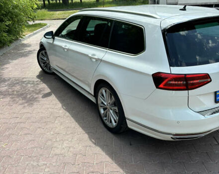 Белый Фольксваген Пассат, объемом двигателя 2 л и пробегом 212 тыс. км за 19500 $, фото 47 на Automoto.ua