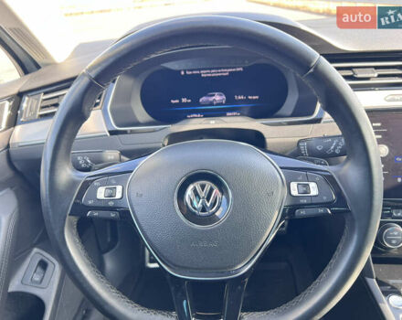 Белый Фольксваген Пассат, объемом двигателя 2 л и пробегом 205 тыс. км за 22200 $, фото 21 на Automoto.ua