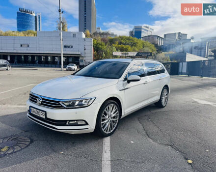Белый Фольксваген Пассат, объемом двигателя 1.97 л и пробегом 275 тыс. км за 16499 $, фото 1 на Automoto.ua