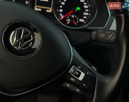 Білий Фольксваген Пассат, об'ємом двигуна 1.97 л та пробігом 180 тис. км за 21000 $, фото 22 на Automoto.ua