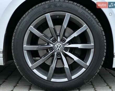 Білий Фольксваген Пассат, об'ємом двигуна 1.97 л та пробігом 239 тис. км за 19500 $, фото 34 на Automoto.ua