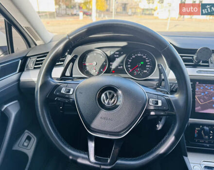 Белый Фольксваген Пассат, объемом двигателя 1.97 л и пробегом 275 тыс. км за 16499 $, фото 35 на Automoto.ua