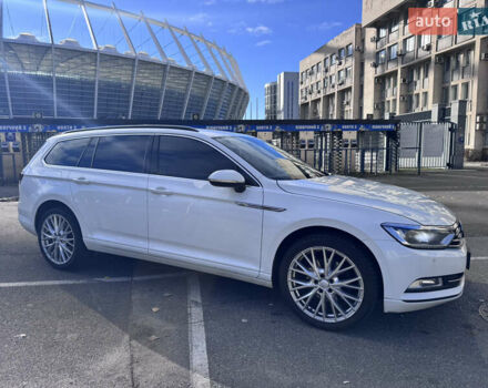 Белый Фольксваген Пассат, объемом двигателя 1.97 л и пробегом 275 тыс. км за 16499 $, фото 16 на Automoto.ua