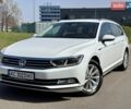 Белый Фольксваген Пассат, объемом двигателя 2 л и пробегом 155 тыс. км за 21950 $, фото 1 на Automoto.ua