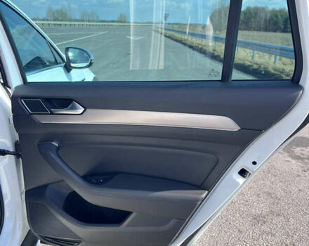 Белый Фольксваген Пассат, объемом двигателя 2 л и пробегом 205 тыс. км за 22200 $, фото 34 на Automoto.ua