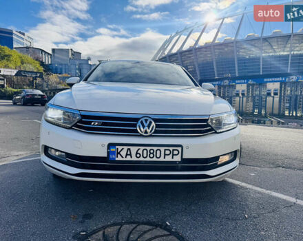 Белый Фольксваген Пассат, объемом двигателя 1.97 л и пробегом 275 тыс. км за 16499 $, фото 11 на Automoto.ua