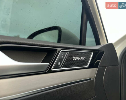 Белый Фольксваген Пассат, объемом двигателя 1.97 л и пробегом 267 тыс. км за 17890 $, фото 52 на Automoto.ua