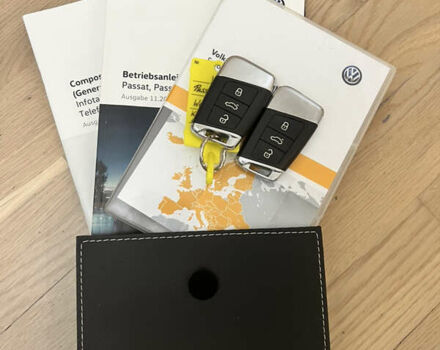 Білий Фольксваген Пассат, об'ємом двигуна 1.97 л та пробігом 225 тис. км за 19900 $, фото 23 на Automoto.ua