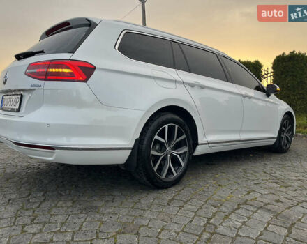 Белый Фольксваген Пассат, объемом двигателя 1.97 л и пробегом 267 тыс. км за 17890 $, фото 29 на Automoto.ua