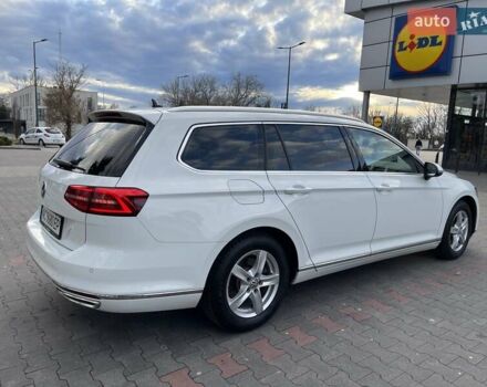 Білий Фольксваген Пассат, об'ємом двигуна 2 л та пробігом 181 тис. км за 18950 $, фото 11 на Automoto.ua