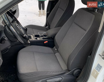 Білий Фольксваген Пассат, об'ємом двигуна 1.97 л та пробігом 229 тис. км за 12500 $, фото 11 на Automoto.ua
