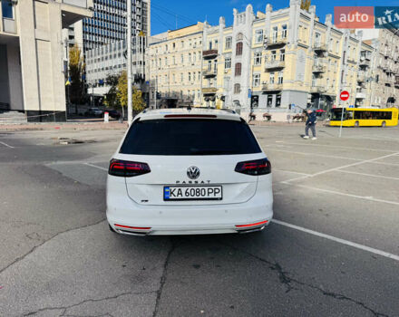 Белый Фольксваген Пассат, объемом двигателя 1.97 л и пробегом 275 тыс. км за 16499 $, фото 21 на Automoto.ua