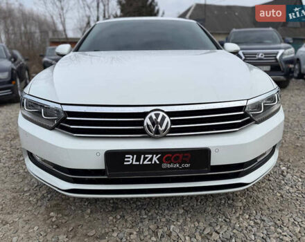 Белый Фольксваген Пассат, объемом двигателя 1.97 л и пробегом 188 тыс. км за 17550 $, фото 5 на Automoto.ua