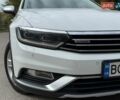Белый Фольксваген Пассат, объемом двигателя 1.97 л и пробегом 298 тыс. км за 18900 $, фото 1 на Automoto.ua