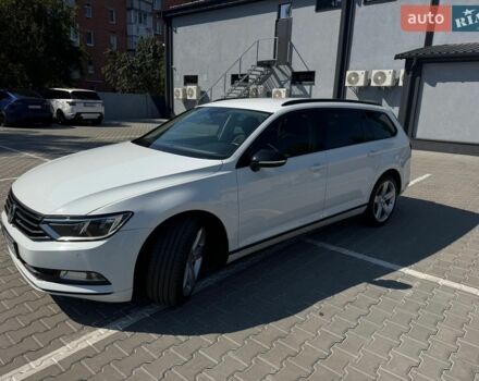 Белый Фольксваген Пассат, объемом двигателя 1.97 л и пробегом 242 тыс. км за 12500 $, фото 20 на Automoto.ua