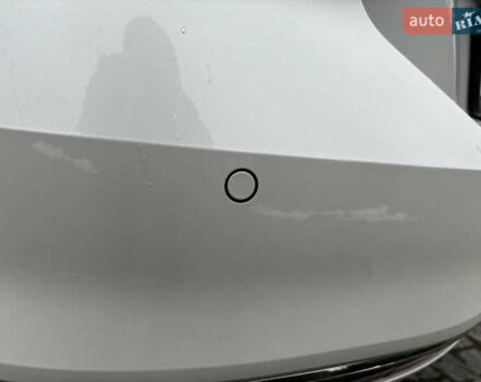 Белый Фольксваген Пассат, объемом двигателя 1.97 л и пробегом 268 тыс. км за 17890 $, фото 33 на Automoto.ua