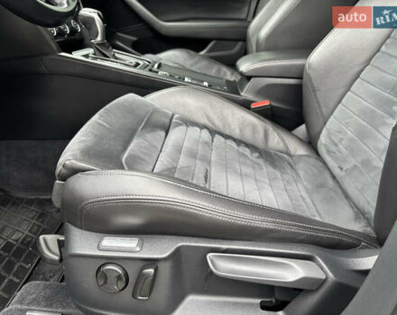 Белый Фольксваген Пассат, объемом двигателя 1.97 л и пробегом 268 тыс. км за 17890 $, фото 39 на Automoto.ua