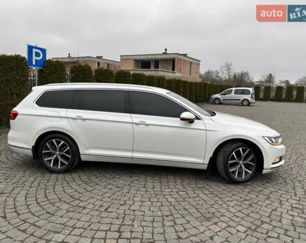 Белый Фольксваген Пассат, объемом двигателя 1.97 л и пробегом 268 тыс. км за 17890 $, фото 22 на Automoto.ua