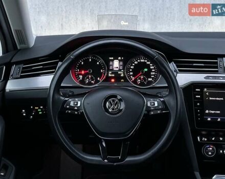 Білий Фольксваген Пассат, об'ємом двигуна 1.97 л та пробігом 239 тис. км за 19500 $, фото 57 на Automoto.ua