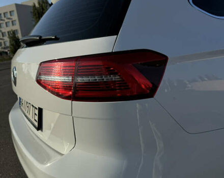 Білий Фольксваген Пассат, об'ємом двигуна 1.97 л та пробігом 225 тис. км за 19900 $, фото 1 на Automoto.ua