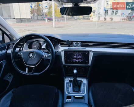 Белый Фольксваген Пассат, объемом двигателя 1.97 л и пробегом 275 тыс. км за 16499 $, фото 34 на Automoto.ua