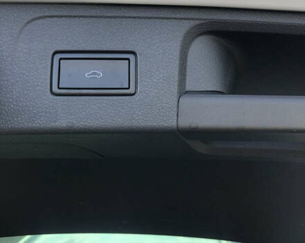 Белый Фольксваген Пассат, объемом двигателя 2 л и пробегом 212 тыс. км за 19500 $, фото 32 на Automoto.ua