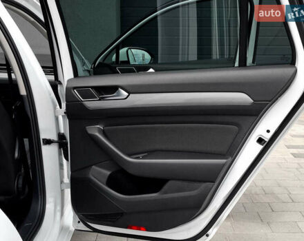 Белый Фольксваген Пассат, объемом двигателя 2 л и пробегом 225 тыс. км за 17800 $, фото 41 на Automoto.ua