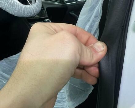 Белый Фольксваген Пассат, объемом двигателя 1.97 л и пробегом 260 тыс. км за 21000 $, фото 24 на Automoto.ua