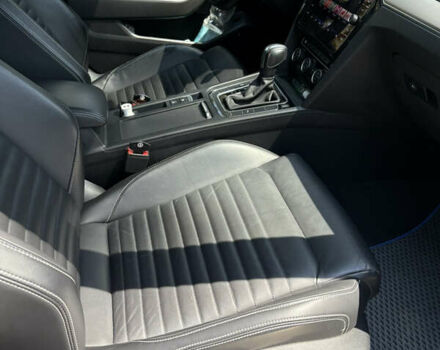 Белый Фольксваген Пассат, объемом двигателя 1.97 л и пробегом 162 тыс. км за 27900 $, фото 19 на Automoto.ua