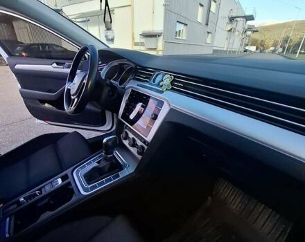 Білий Фольксваген Пассат, об'ємом двигуна 1.97 л та пробігом 199 тис. км за 21500 $, фото 14 на Automoto.ua