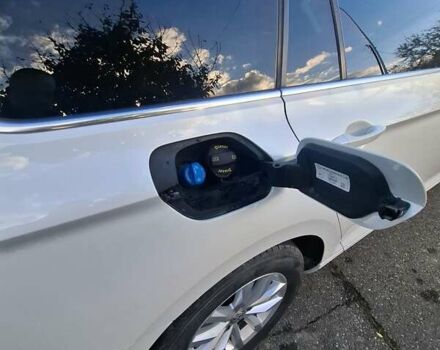 Білий Фольксваген Пассат, об'ємом двигуна 1.97 л та пробігом 199 тис. км за 21500 $, фото 5 на Automoto.ua