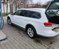 Белый Фольксваген Пассат, объемом двигателя 1.97 л и пробегом 193 тыс. км за 22999 $, фото 1 на Automoto.ua