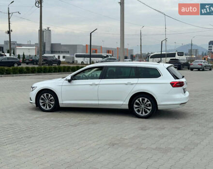 Белый Фольксваген Пассат, объемом двигателя 1.97 л и пробегом 185 тыс. км за 19500 $, фото 2 на Automoto.ua