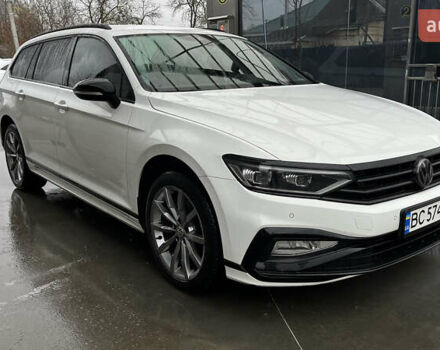 Белый Фольксваген Пассат, объемом двигателя 1.97 л и пробегом 193 тыс. км за 24300 $, фото 3 на Automoto.ua