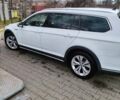 Белый Фольксваген Пассат, объемом двигателя 1.97 л и пробегом 193 тыс. км за 22999 $, фото 2 на Automoto.ua