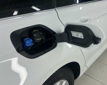 Белый Фольксваген Пассат, объемом двигателя 1.97 л и пробегом 260 тыс. км за 21000 $, фото 8 на Automoto.ua