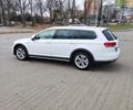 Белый Фольксваген Пассат, объемом двигателя 2 л и пробегом 222 тыс. км за 21499 $, фото 2 на Automoto.ua